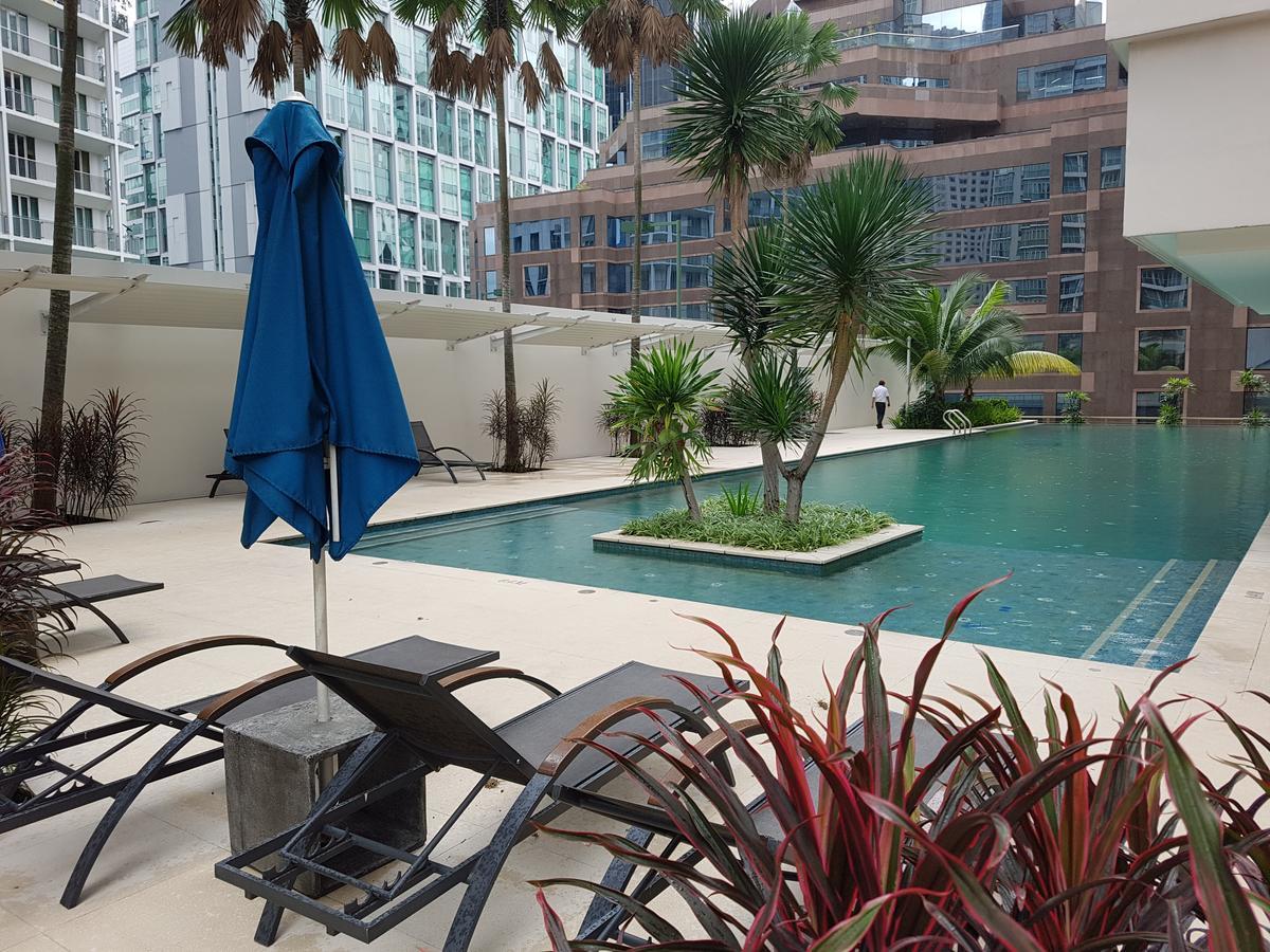 Mowu Suites At Klcc City Center Куала-Лумпур Экстерьер фото